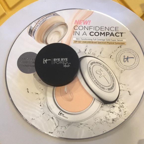 It cosmetics bye bye pores blush - Picture 7 of 7